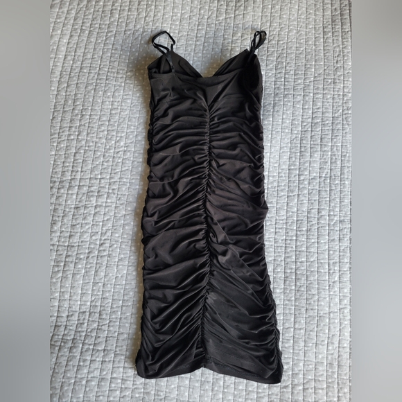 Size S Stunning Bodycon Dress Bundle - Picture 9 of 12